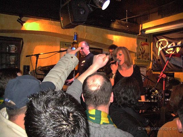 Kilians 2010-01-303.jpg - Rock the house
